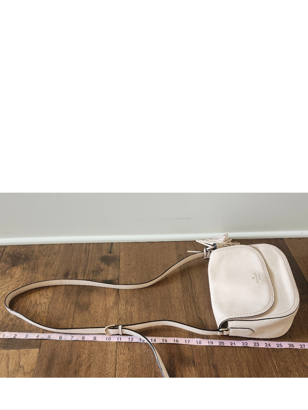 Kate Spade New York Pebbled Leather Crossbody Bag Tassel Beige Saddle Purse - Picture 16 of 16